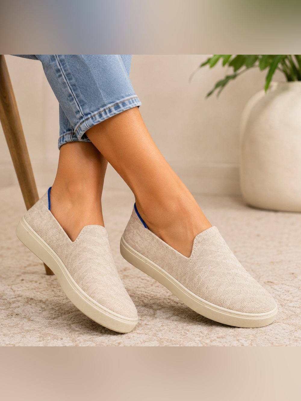 Rothy’s Ivory Houndstooth Slip On Sneaker Shoes Classic Blue Heel Casual Sz 7